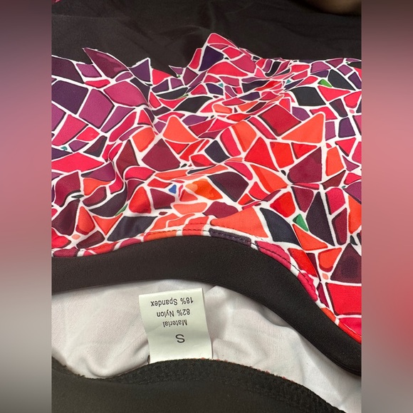 Surfing Swimsuit Long Sleeve Size Small - Picture 7 of 9